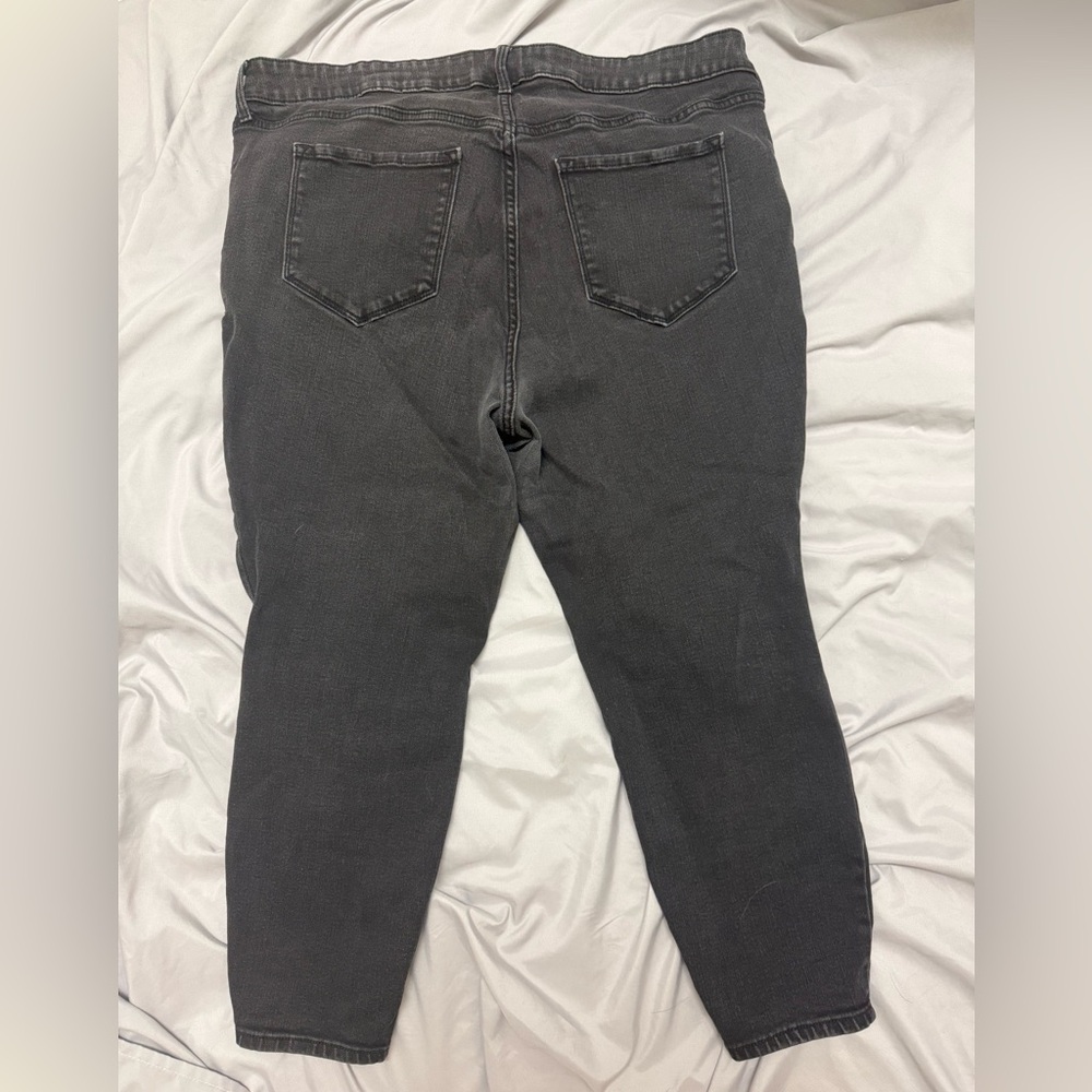 Old Navy High Rise Super Skinny Size 22 Short Jeans - Picture 8 of 10